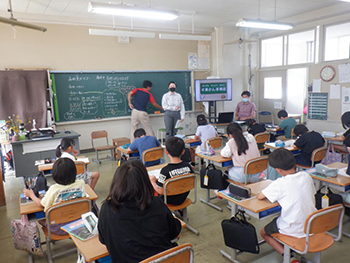 写真:授業の様子1